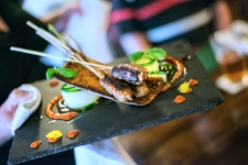 Food, Drink & Hospitality Photography - Food at the White Hart, served on a slate